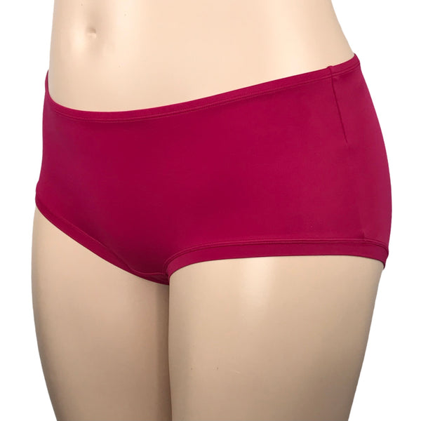 Elomi Seamless Boyshort in cherry red displayed on mannequin – seamless design with wide waistband.